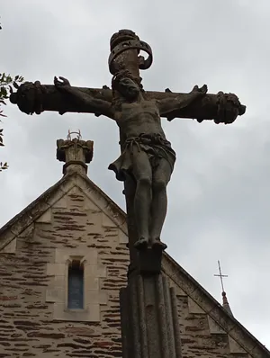 Calvaire de l'Église Saint-Pierre à Plélan-le-Grand