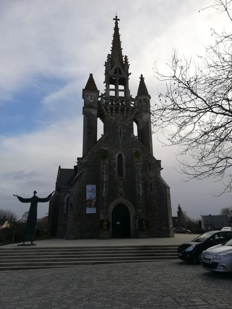 Église Saint-Melaine de Thorigné-Fouillard